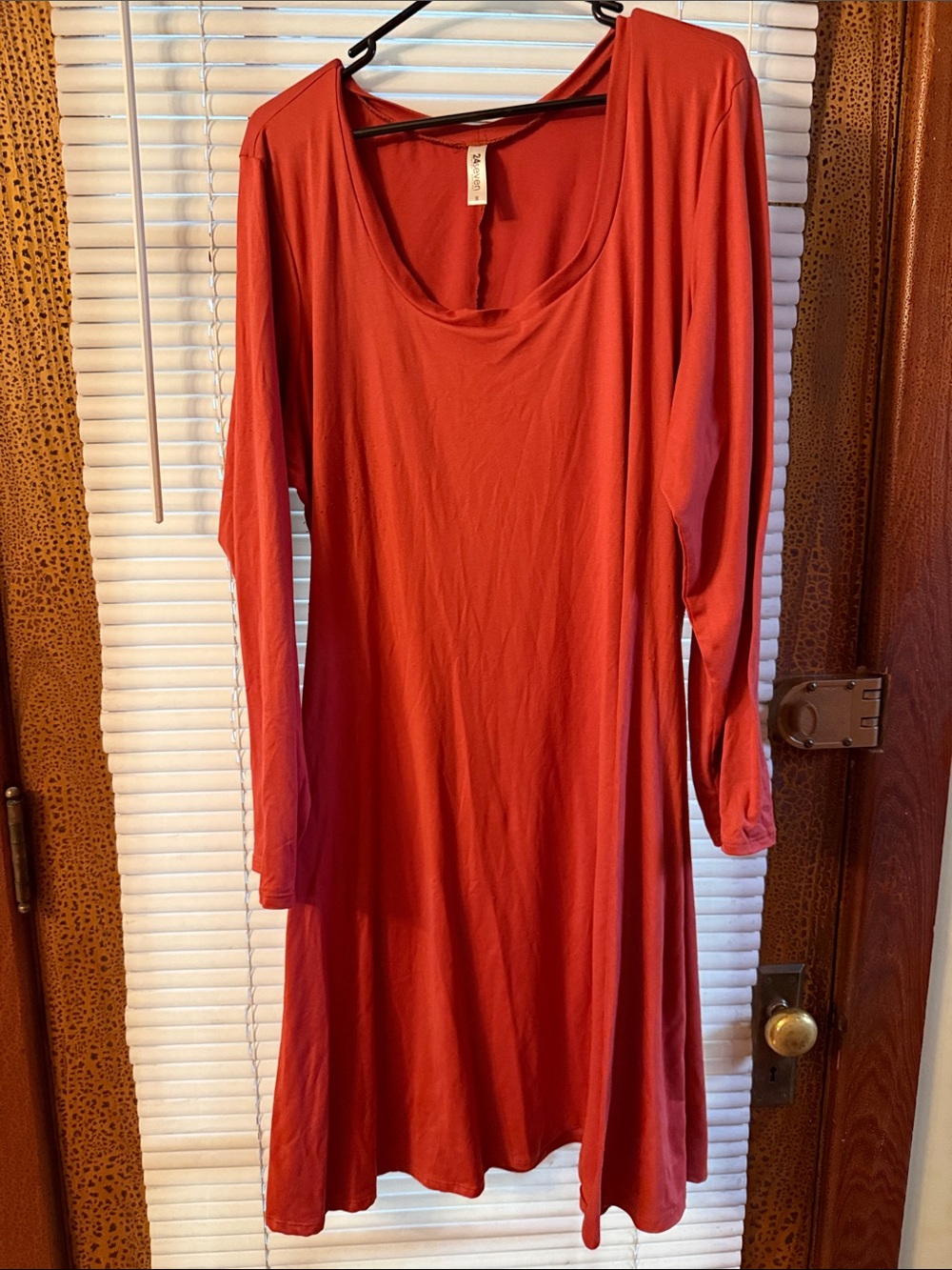 24/7 Comfort Apparel Rust Long Sleeve Scoop Neck Dress